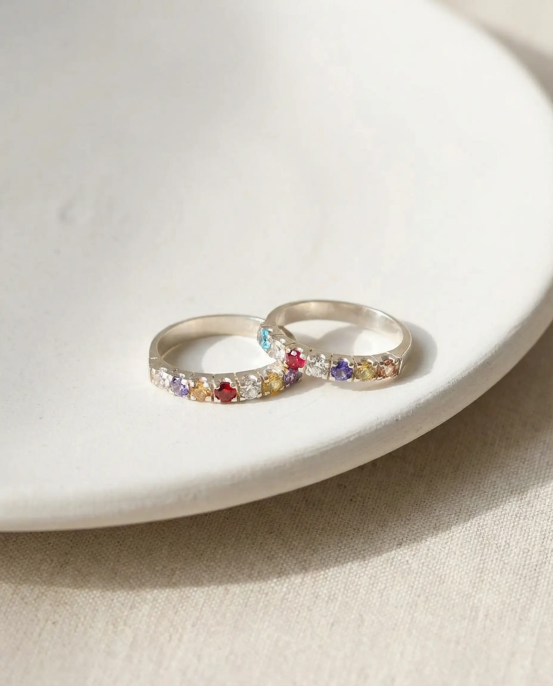 anillos de plata multicolor