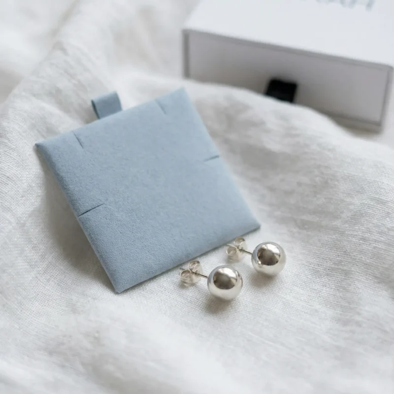 Aretes de Bolita