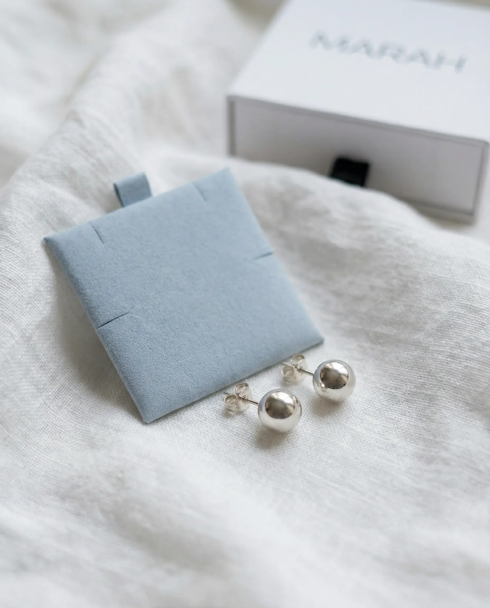 Aretes de Bolita